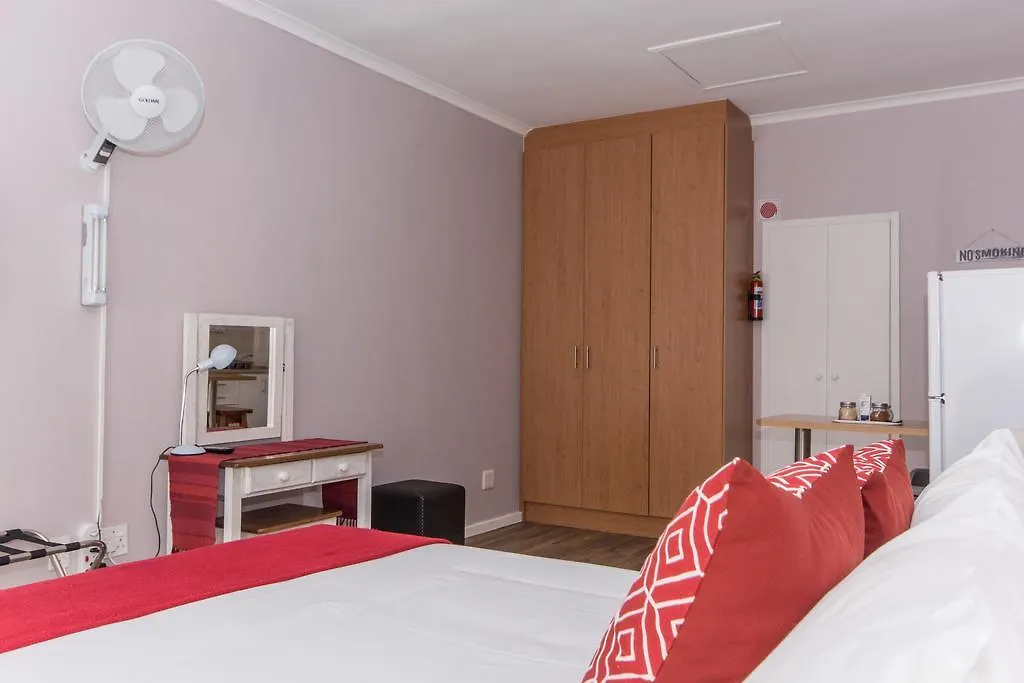 Guest house 10 Windell Self Catering Accommodation Durbanville