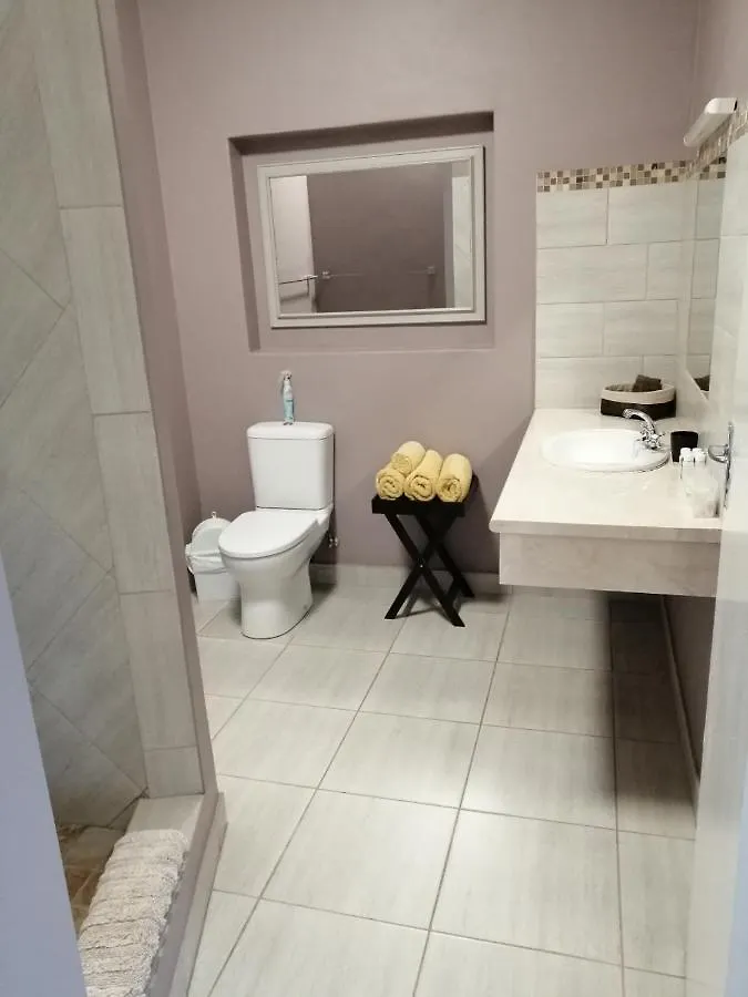 10 Windell Self Catering Accommodation Durbanville